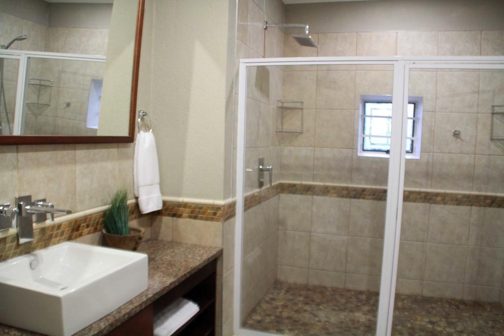 Bubezi Guest House Hazyview Bagian luar foto